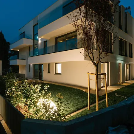 Ferienwohnung The Q Whisper Rovinj Exterior foto
