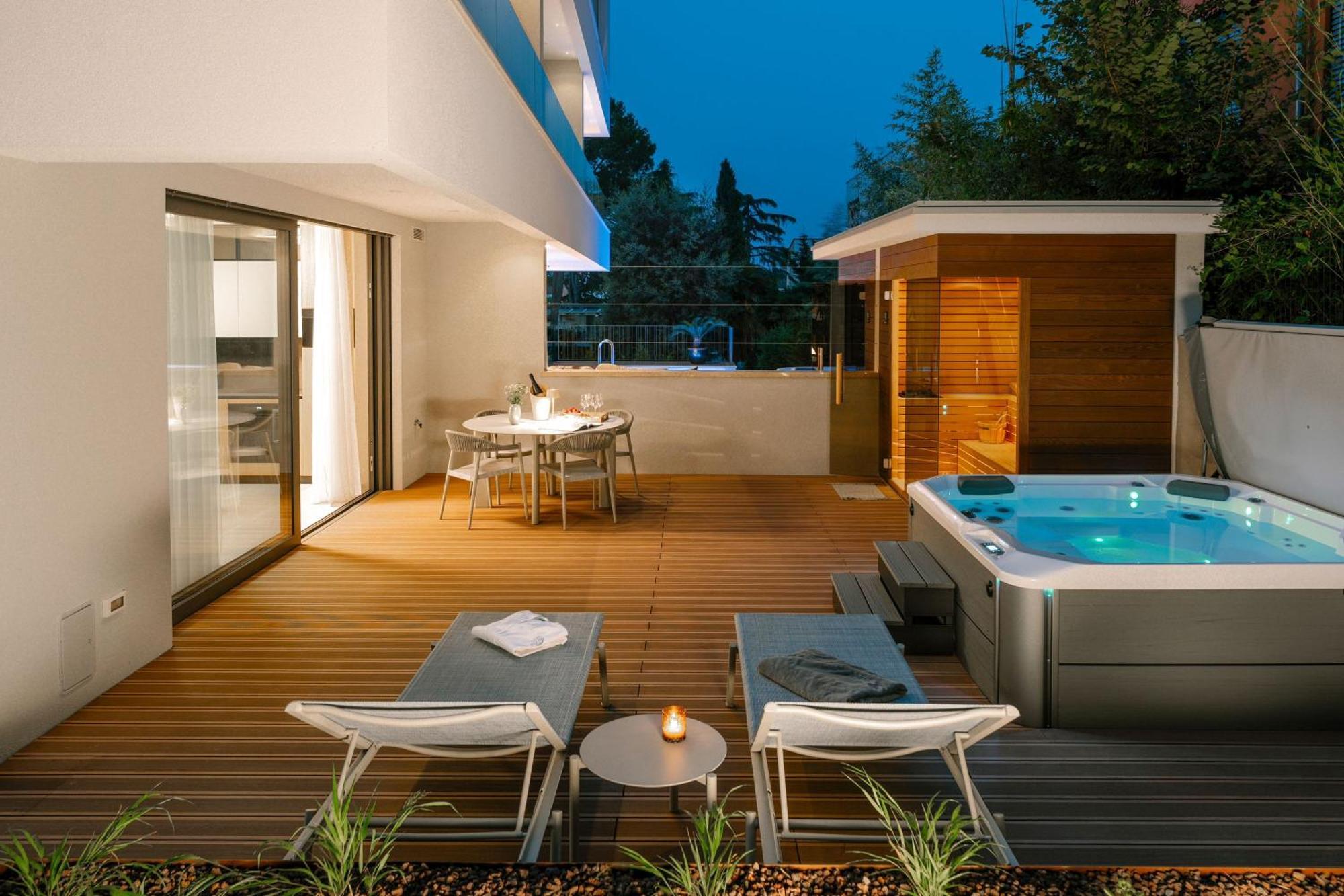 The Q Whisper Apartment *