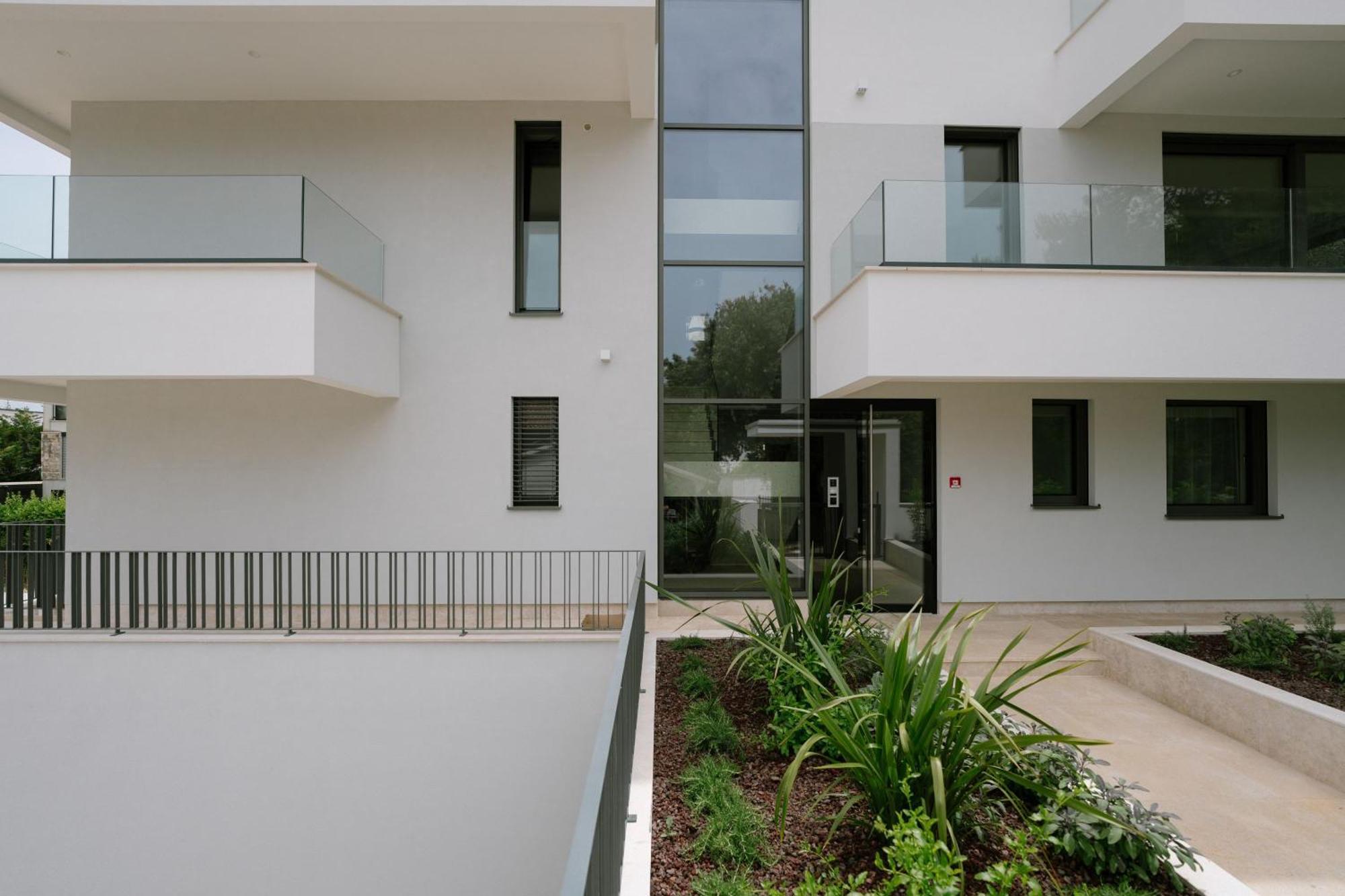 The Q Whisper Apartment *